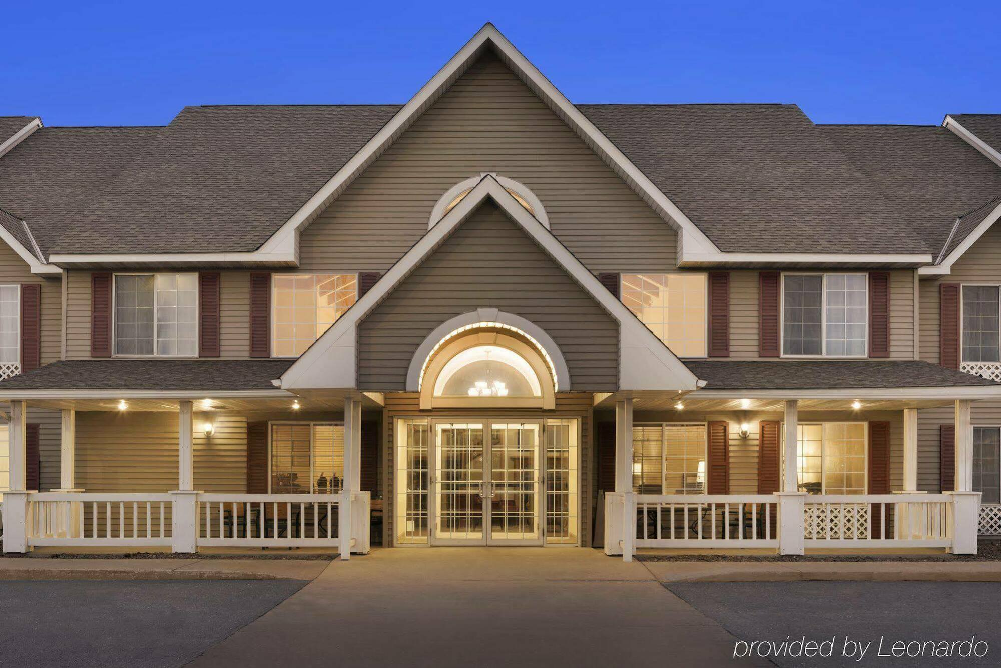 Quality Inn & Suites Alexandria Exterior foto